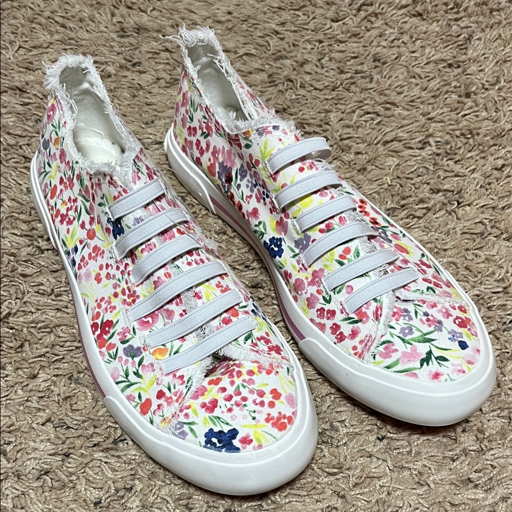 Rocket Dog Women’s Floral Canvas Slip-On Sneakers - White Multi